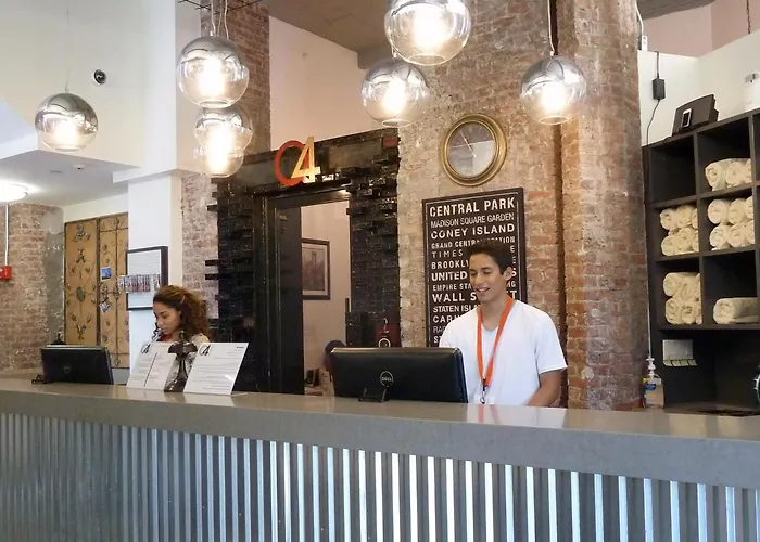 Q4 Hotel And Hostel Nueva York